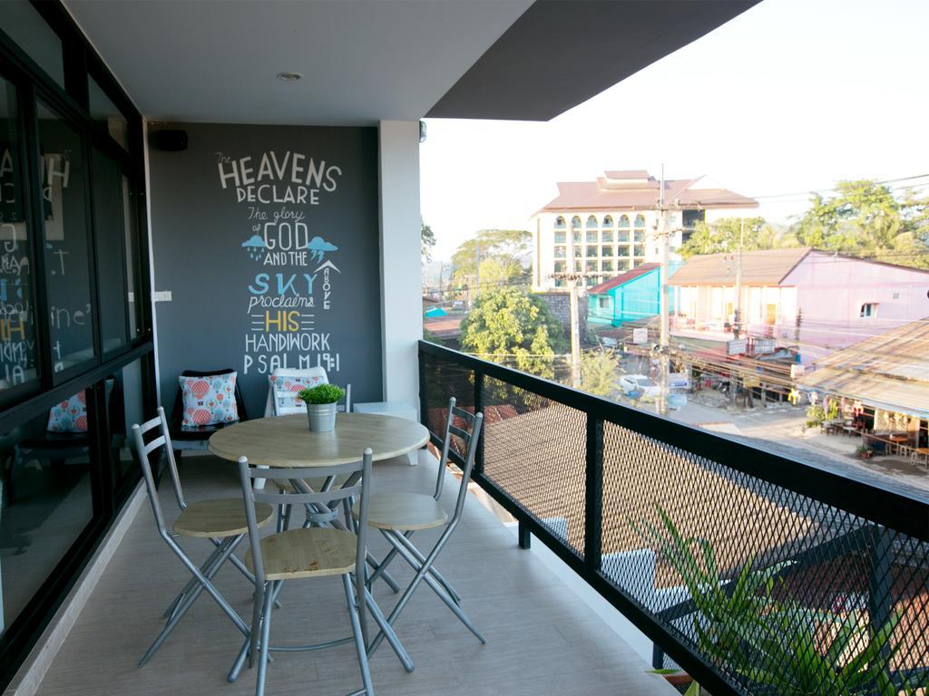 Sleeping Well Chiangkhong Hostel Chiang Khong Exterior photo