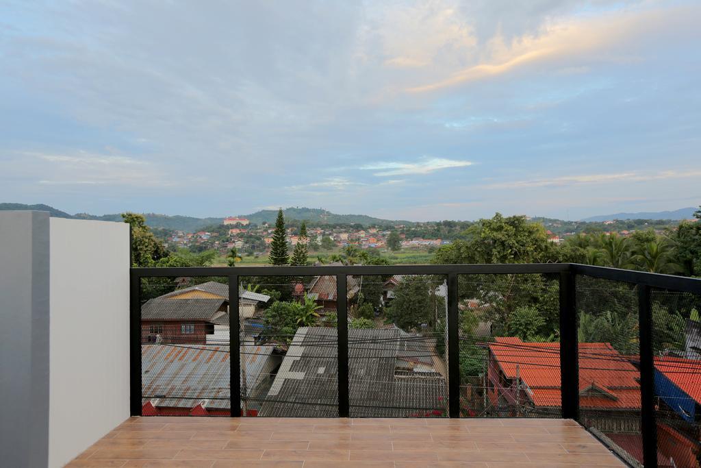 Sleeping Well Chiangkhong Hostel Chiang Khong Exterior photo
