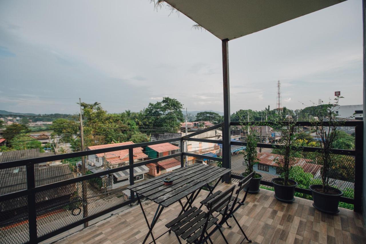 Sleeping Well Chiangkhong Hostel Chiang Khong Exterior photo